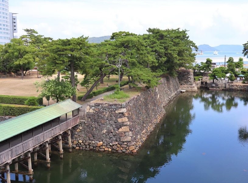 Takamatsu Castle Park, Japan